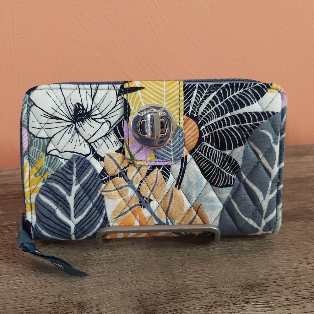 Brand New with Original Tags – Vera Bradley RFID Turnlock Wallet